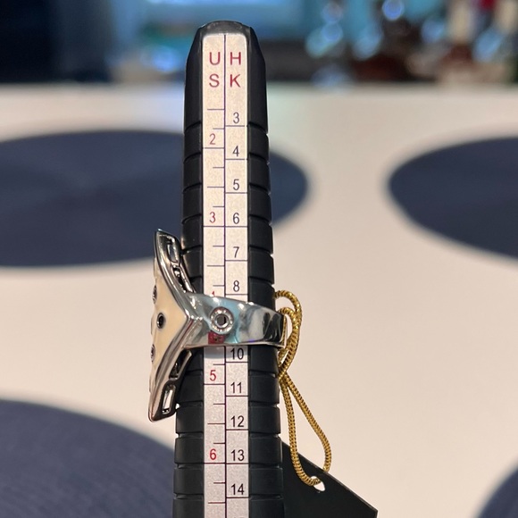 HOUSE OF HARLOW 1960 Ring Size is 4 1/2 NWT - Picture 6 of 8